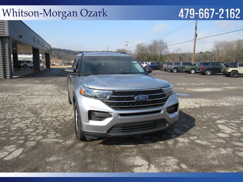 Used 2021 Ford Explorer XLT image 20
