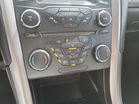 Used 2018 Ford Fusion S image 23