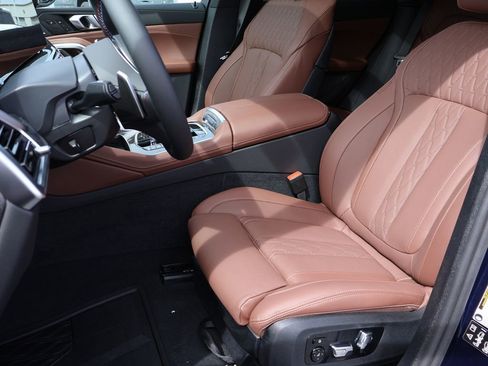 New 2026 BMW X6 M60i AWD/4WD image 42
