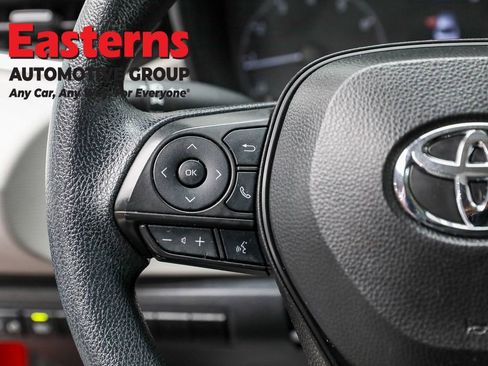Used 2024 Toyota Corolla LE FWD image 15