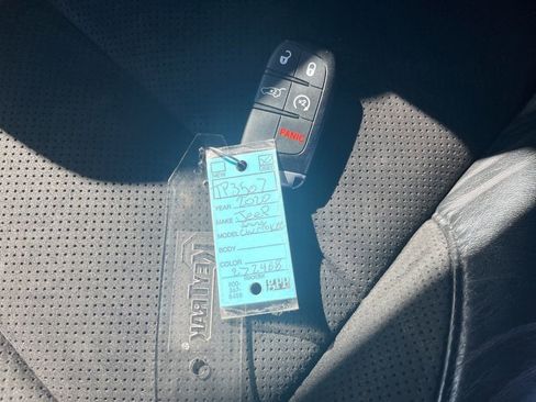 Used 2020 Jeep Grand Cherokee Trailhawk image 88