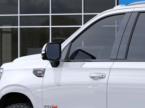 New 2026 GMC Yukon XL AT4 image 12