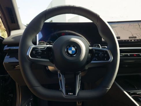 New 2026 BMW 530i w/ M Sport Package image 11