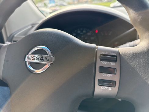Used 2006 Nissan Titan XE image 27
