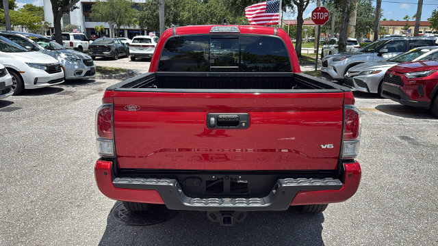Used 2022 Toyota Tacoma TRD Sport w/ Technology Package RWD image 6