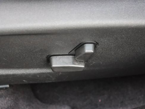 Used 2022 Chrysler 300 S w/ Comfort Group image 20