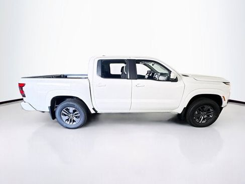New 2025 Nissan Frontier SV w/ SV Convenience Package image 4