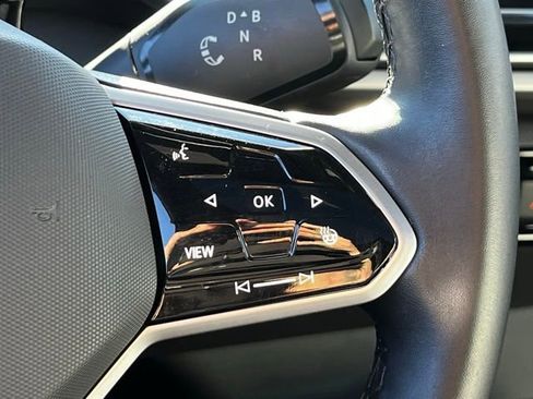 Used 2024 Volkswagen ID.4 Pro S image 19