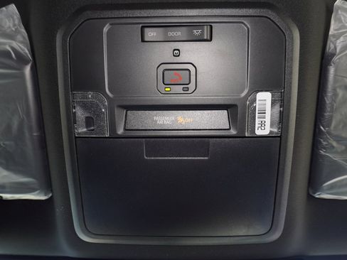 New 2026 Toyota Tacoma SR5 image 15