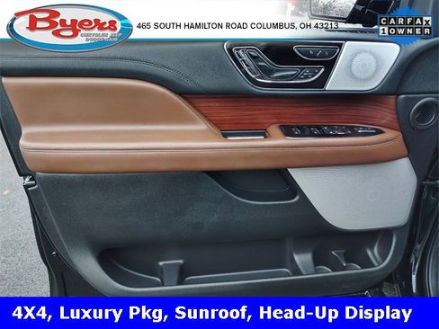 Used 2022 Lincoln Navigator L Reserve image 11