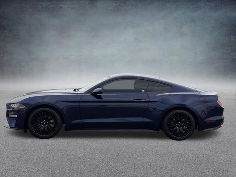 Used 2018 Ford Mustang Coupe RWD image 7
