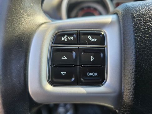 Used 2016 Dodge Journey SE w/ Flexible Seating Group FWD image 5