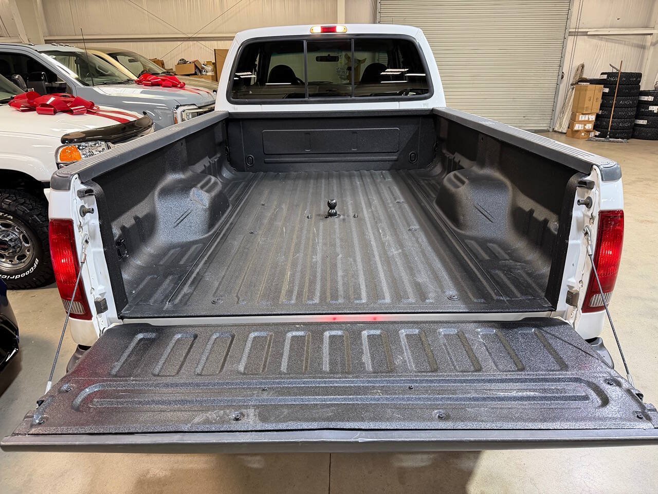 Used 2000 Ford F350 XLT AWD/4WD image 14