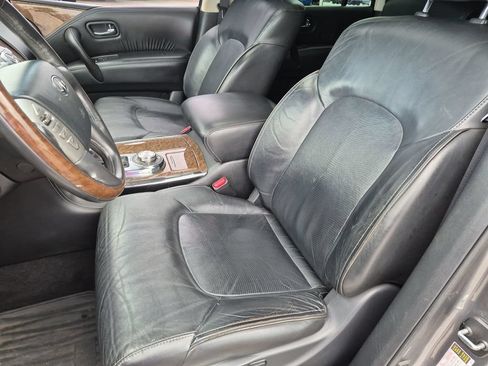 Used 2017 INFINITI QX80 4WD w/ Driver Assistance Package image 15