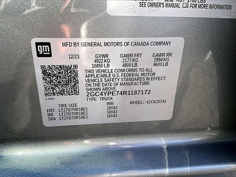 Used 2024 Chevrolet Silverado 2500 LTZ w/ LTZ Plus Package image 34