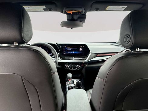 Certified 2024 Chevrolet Trax RS w/ Driver Confidence Package image 19