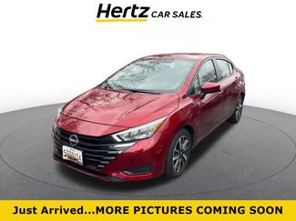 Used 2025 Nissan Versa SV video 1