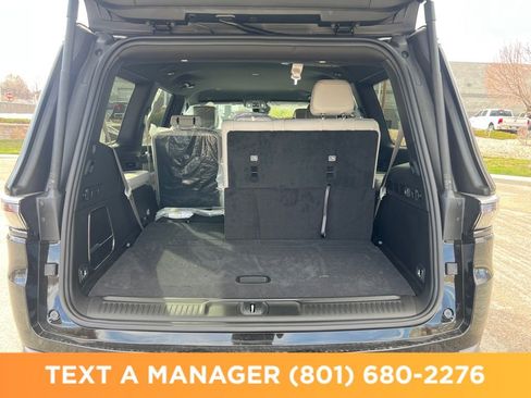 New 2026 Jeep Grand Wagoneer 4WD image 23