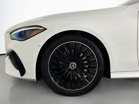 New 2026 Mercedes-Benz CLE 300 4MATIC Coupe image 9