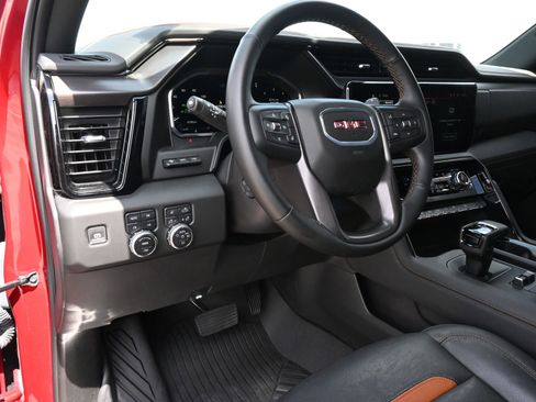 Used 2026 GMC Sierra 1500 AT4 w/ AT4 Premium Package AWD/4WD image 17