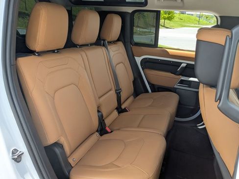 Used 2024 Land Rover Defender 110 S AWD/4WD image 21