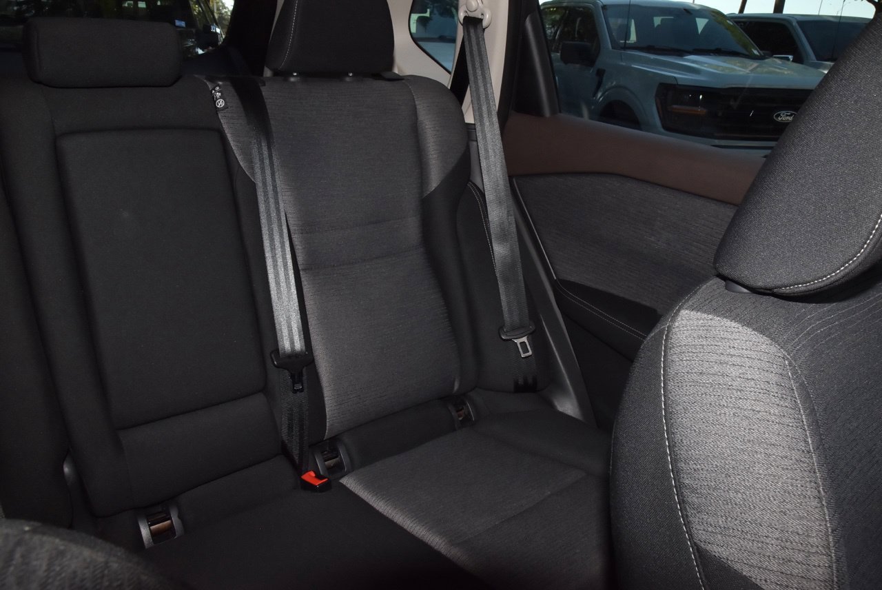 Used 2023 Nissan Rogue SV FWD image 21