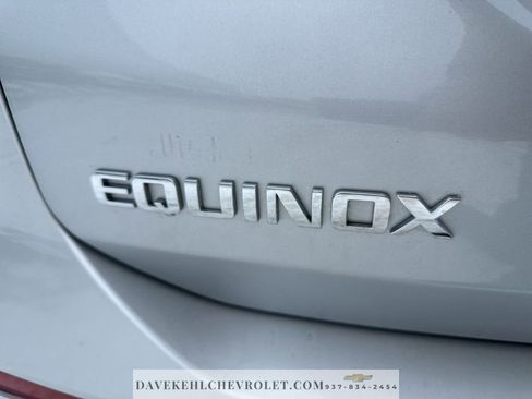 Used 2018 Chevrolet Equinox LS image 31
