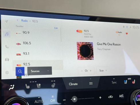 Used 2025 Lexus NX 350h AWD w/ Accessory Package (2T) image 20
