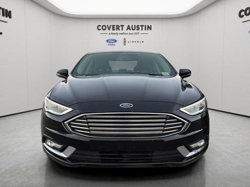 Certified 2017 Ford Fusion SE w/ Fusion SE Technology Package image 8