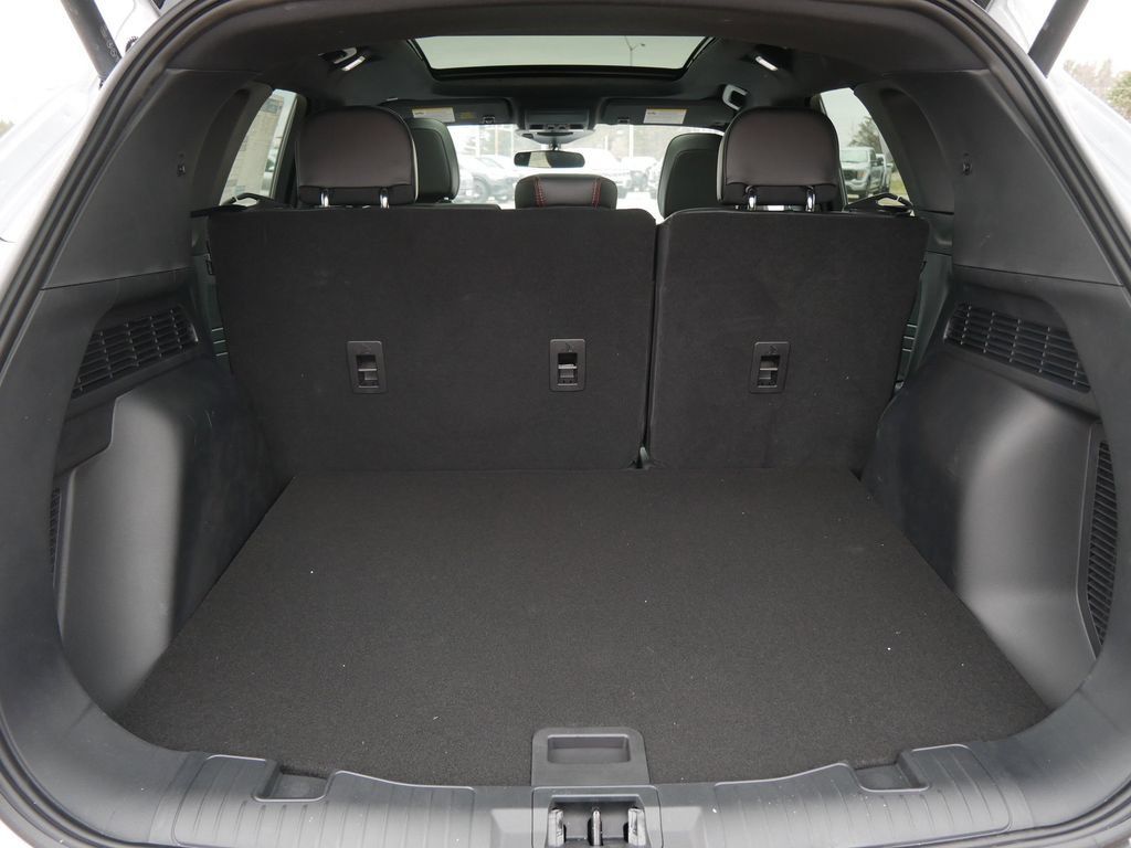 New 2026 Ford Escape ST-Line w/ Tech Pack #1 AWD/4WD image 11