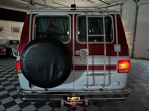 Used 1986 Chevrolet G20 image 54