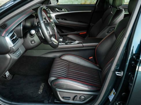 Used 2024 Genesis G70 2.5T w/ Sport Prestige Package image 23