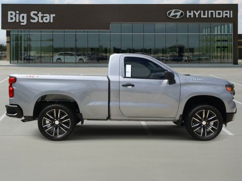 Used 2026 Chevrolet Silverado 1500 W/T w/ WT Convenience Package AWD/4WD image 5
