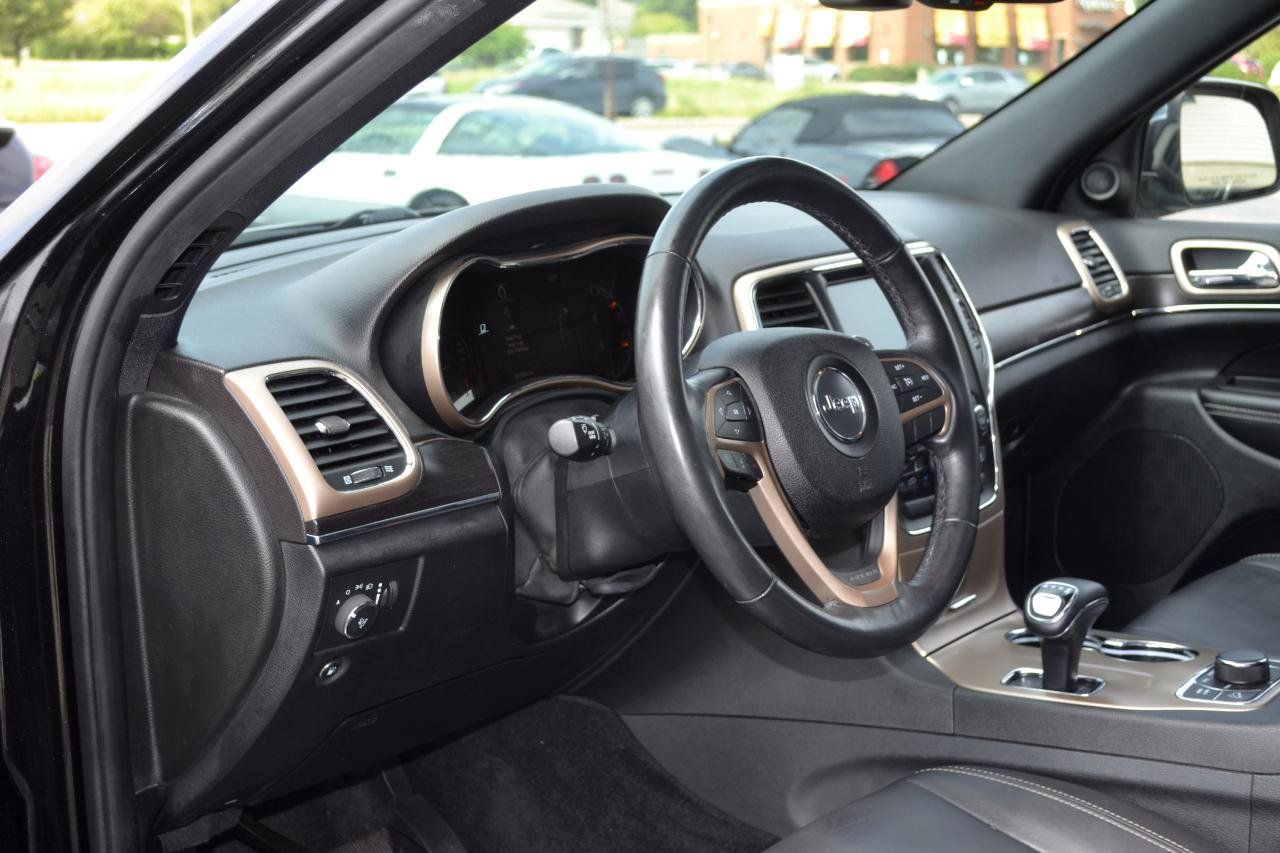 Used 2015 Jeep Grand Cherokee Limited AWD/4WD image 14