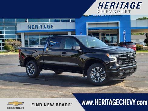 New 2026 Chevrolet Silverado 1500 RST w/ Z71 Off-Road Package AWD/4WD image 1