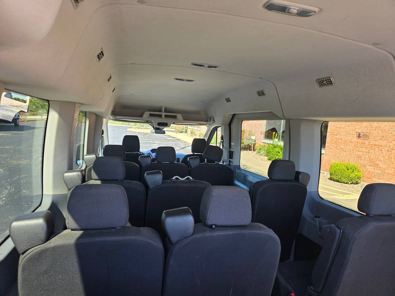 Used 2017 Ford Transit 350 XLT RWD image 11