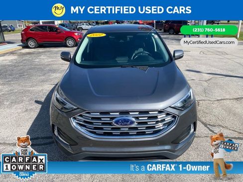 Used 2022 Ford Edge Titanium AWD/4WD image 2