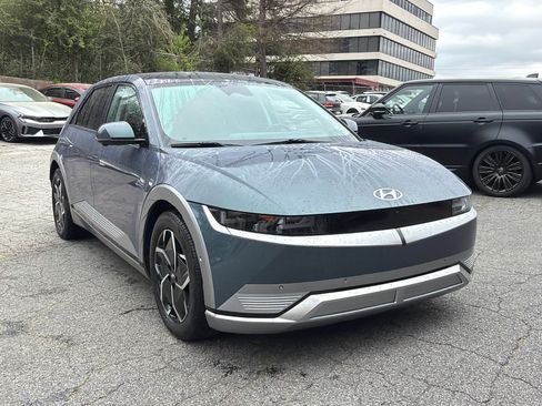 Certified 2023 Hyundai Ioniq 5 Limited image 3