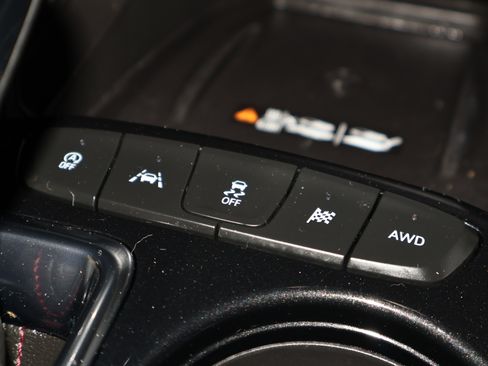 Used 2025 Chevrolet TrailBlazer RS w/ Convenience Package image 31