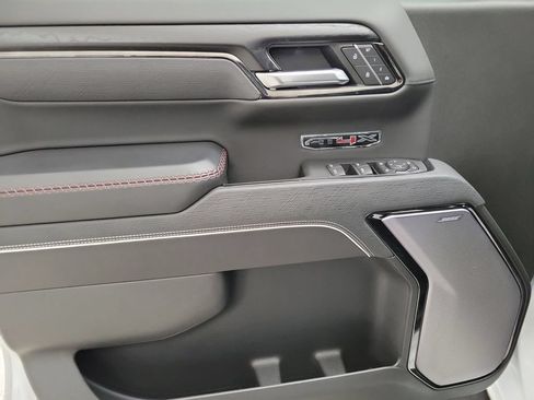 Certified 2026 GMC Sierra 1500 AT4X AWD/4WD image 18
