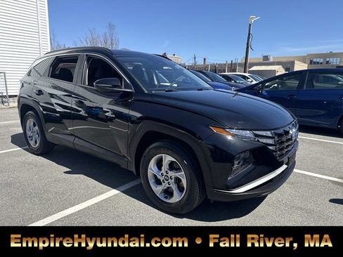 Used 2022 Hyundai Tucson SEL AWD/4WD image 2