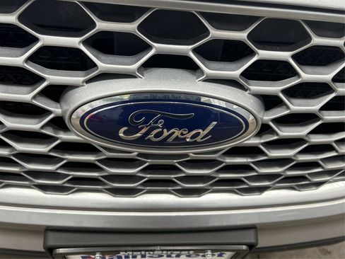 Used 2024 Ford Edge SEL AWD/4WD image 23