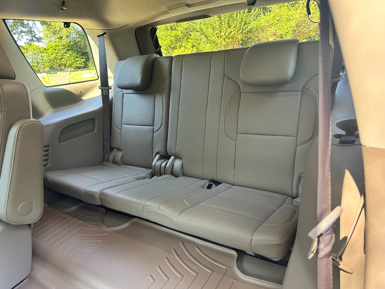 Used 2019 GMC Yukon SLT w/ Open Road Package RWD image 24