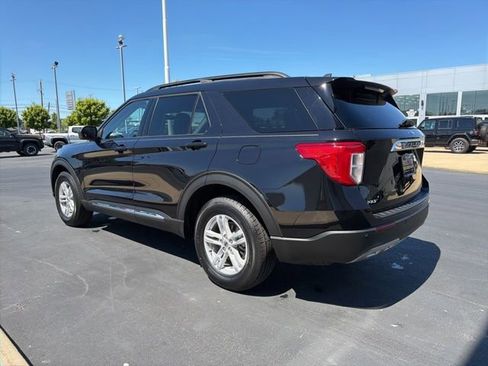 Used 2024 Ford Explorer XLT w/ Equipment Group 202A AWD/4WD image 5