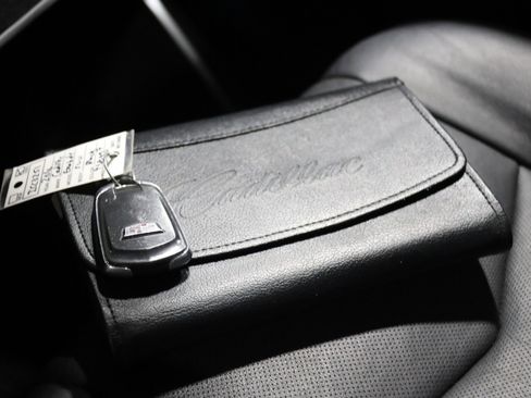 Used 2016 Cadillac Escalade ESV Luxury image 74