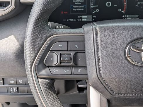 Used 2025 Toyota Tundra Limited image 18