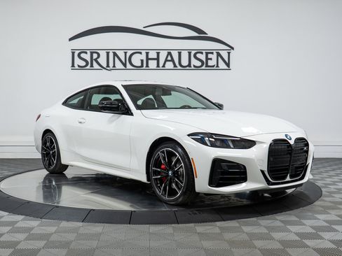 New 2026 BMW 440i xDrive Coupe w/ Premium Package image 3