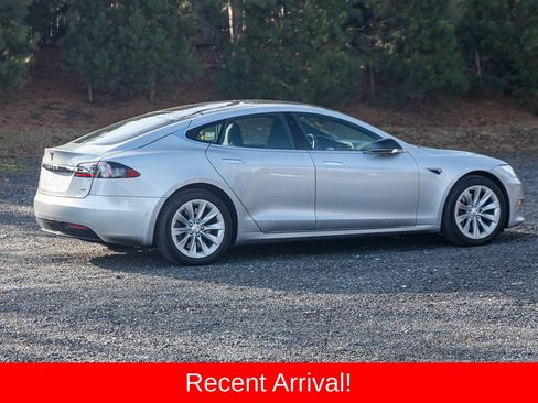 Used 2018 Tesla Model S 75D image 9