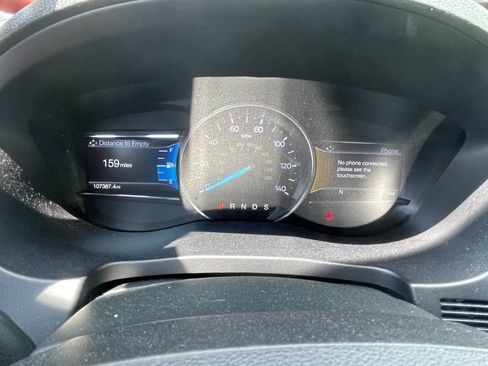 Used 2018 Ford Explorer XLT w/ Equipment Group 202A AWD/4WD image 18