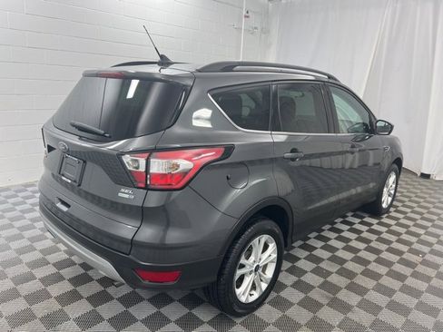 Used 2018 Ford Escape SEL image 5